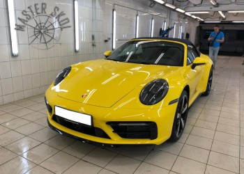 Оклейка антигравийной пленкой Porsche Оклейка антигравийной пленкой Porsche ЮЗАО